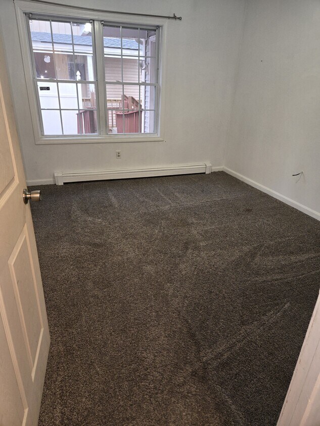 Building Photo - 8 S Harlem St