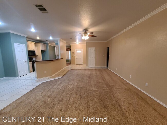 Building Photo - 3 br, 2 bath House - 3210 Whittle Way