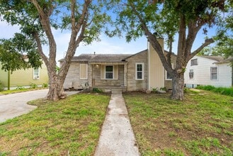 Building Photo - 4106 Christie St