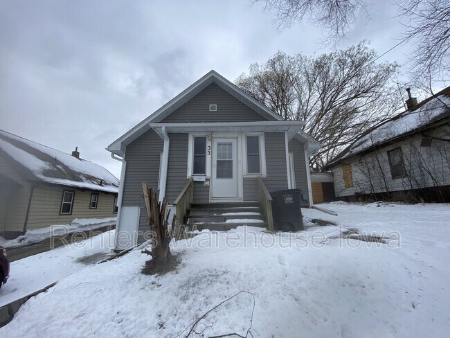 Foto del edificio - 33 Hartford Ave