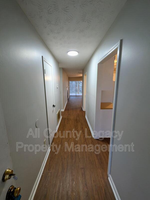 Foto del edificio - 120 Cumberland Ct