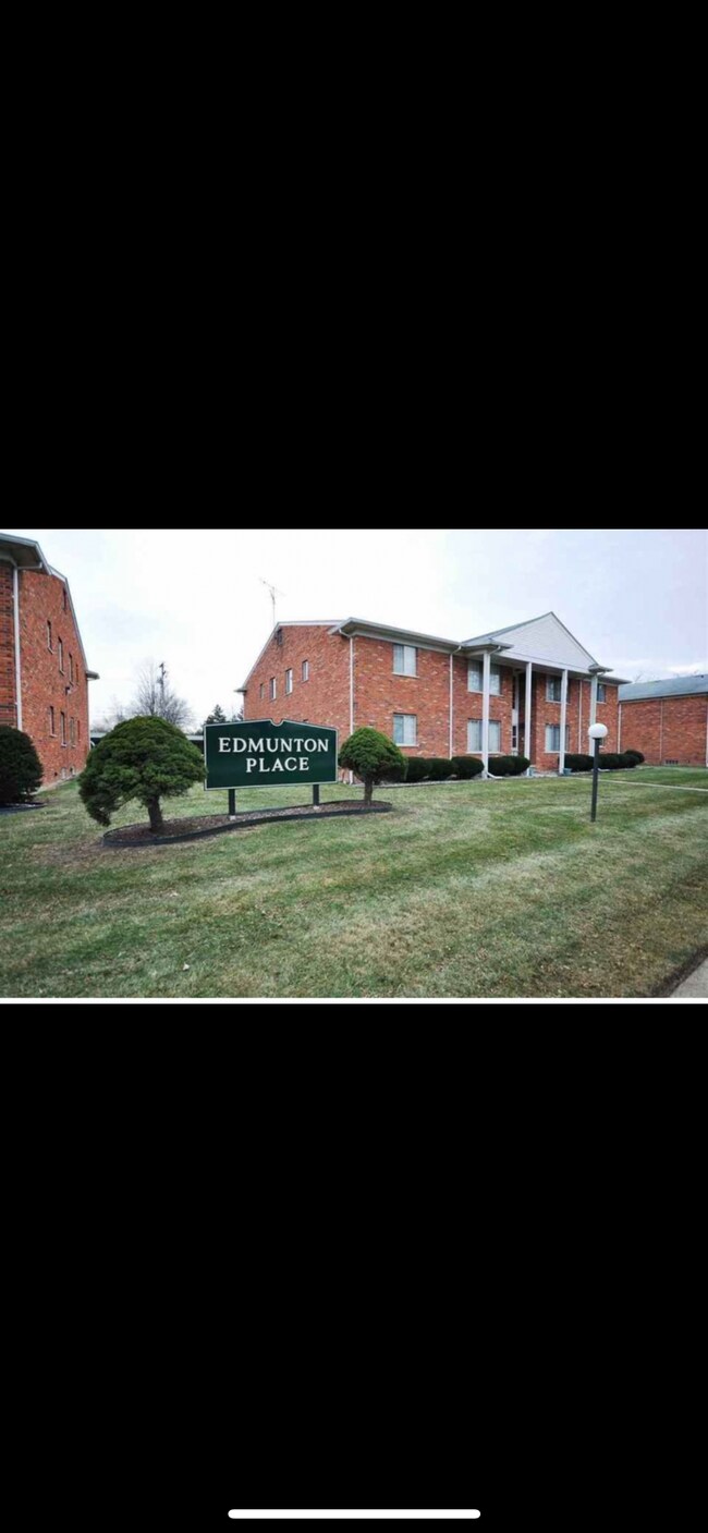 Foto del edificio - 21426 Beaconsfield St