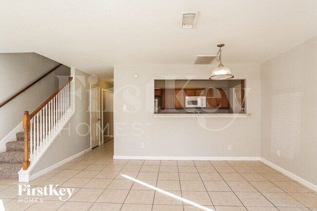 Building Photo - 3007 La Estancia Ln