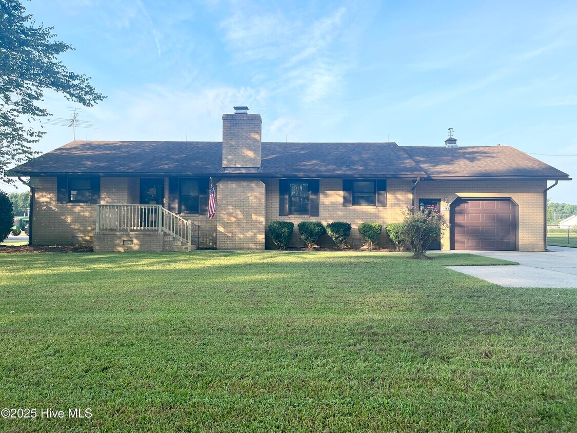 Primary Photo - 1383 NC Hwy 343 N