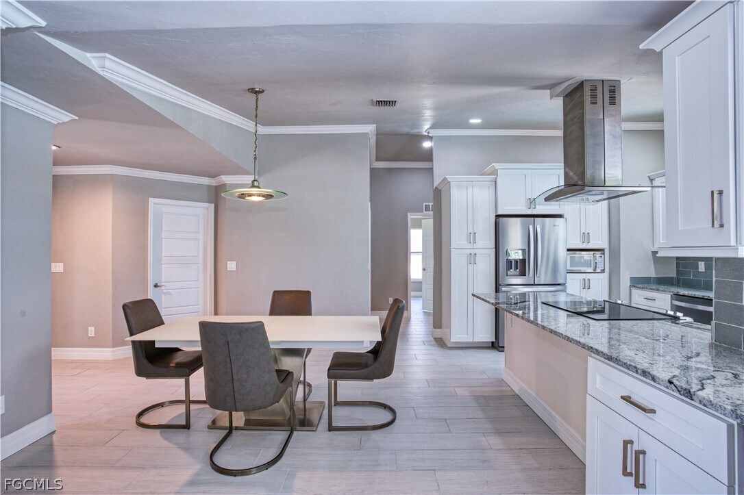 Foto del edificio - 911 SW 3rd Ave