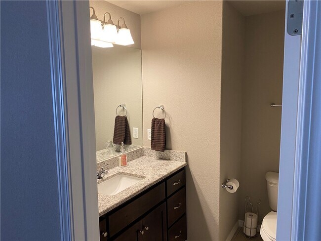 Foto del edificio - 93 Kinloch Dr