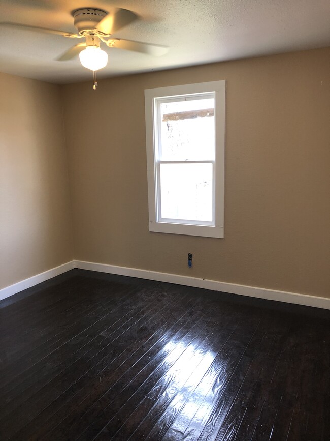 Foto del edificio - 2919 Avenue R