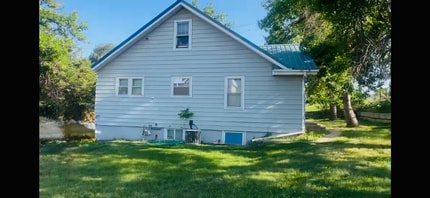 Building Photo - 4229 Canyon Lake Dr