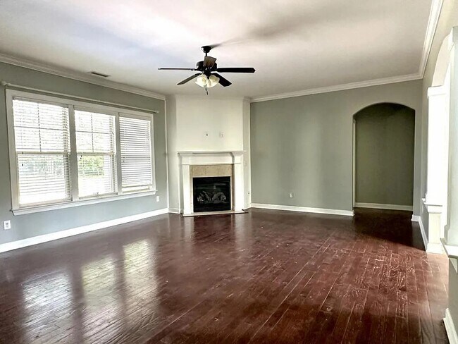 Foto del edificio - 3409 Whispering Meadow Ln