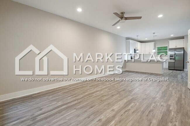 Building Photo - 3413 Durham Ln