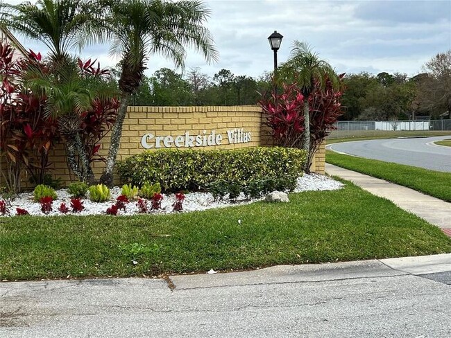 Foto del edificio - 1 bedroom Creekside Villas Townhome Near O...