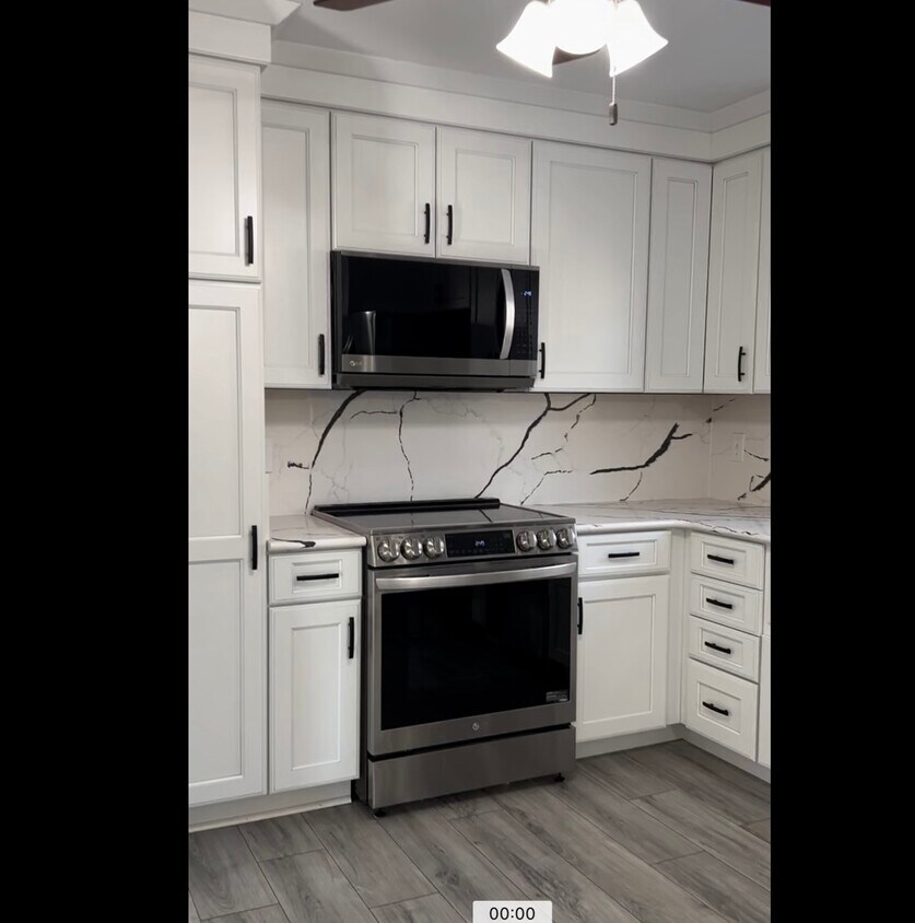 Building Photo - 1325 Unison Dr