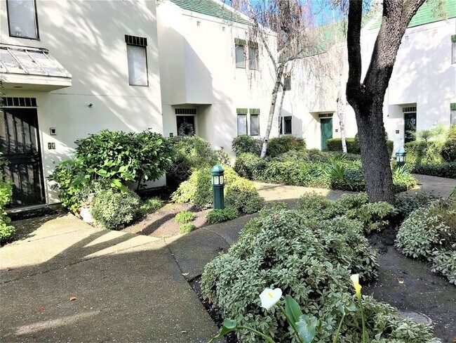 Foto del edificio - 87 Mozden Ln