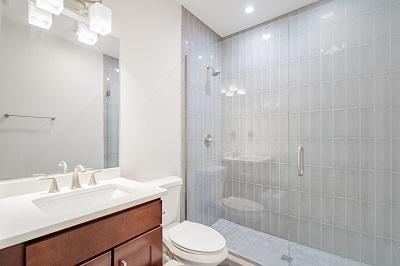 Foto del edificio - 3 bedroom in Chicago IL 60614