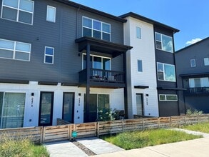 Building Photo - 2474 W 167th Ln