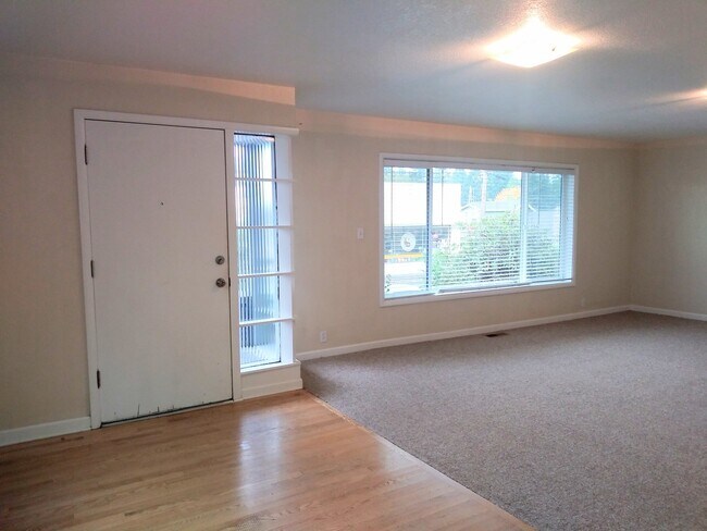 Building Photo - #57-SW Troy