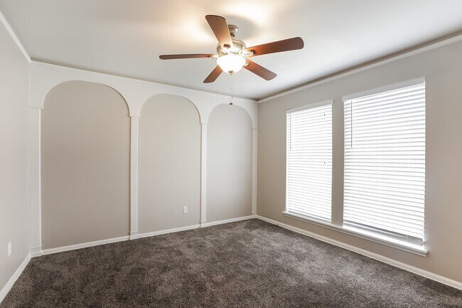 Foto del edificio - 17415 Rustic Pine Trail