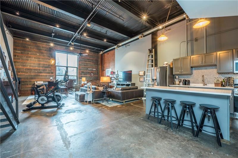 Foto principal - 2250 Mary St