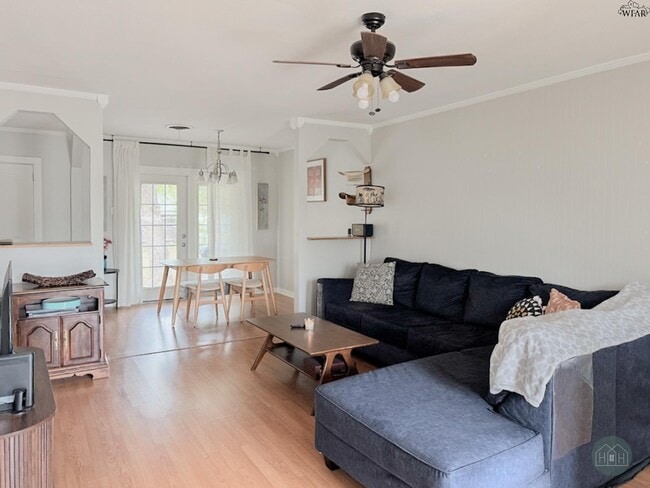 Foto del edificio - 3938 Paradise St