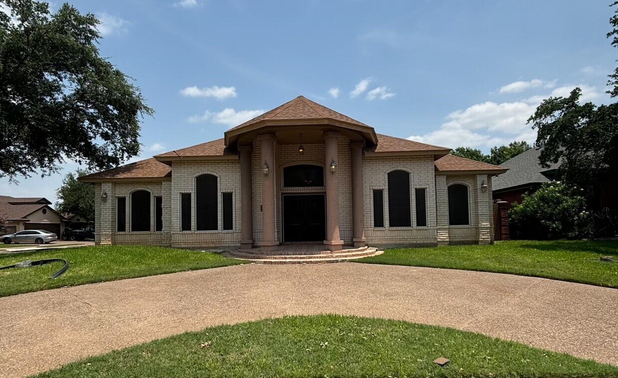 Foto principal - 502 Sandpiper Ln