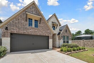 Building Photo - 9743 Birchwood Holw Trl