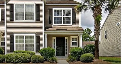 Building Photo - 9131 Maple Grove Dr