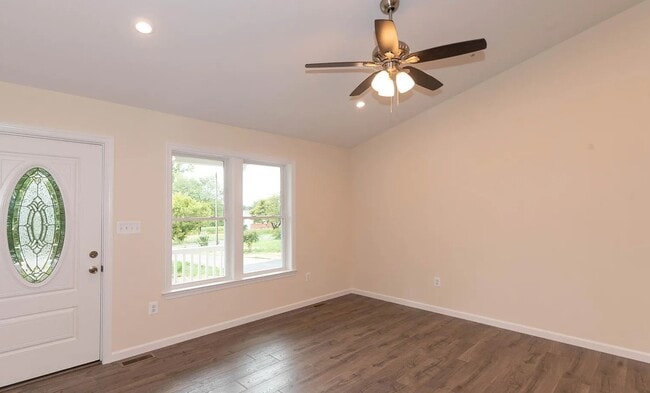 Building Photo - 101 Woody Brown Rd