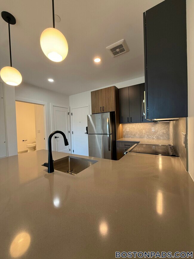 Foto del edificio - 199 Gardner St