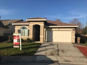 Building Photo - 6125 Orchard Hill Way