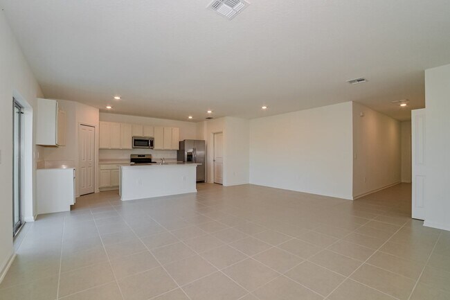 Foto del edificio - 4025 Old Ml Rd