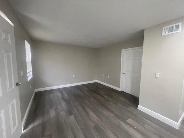 Foto del edificio - 4393 Windsor Ave