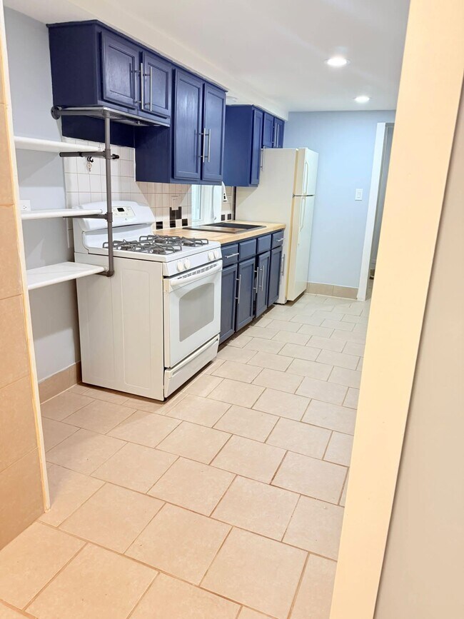 Foto del edificio - 2807 N 74th Ct