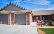 Foto principal - 1108 N 7th St