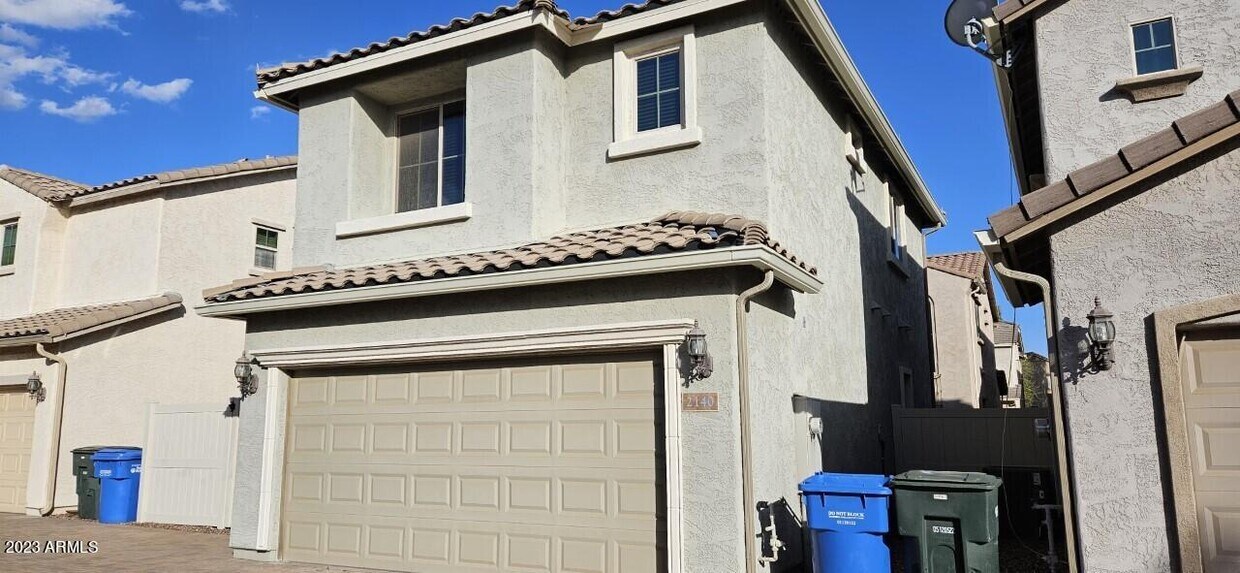 Primary Photo - 2140 Scully Dr