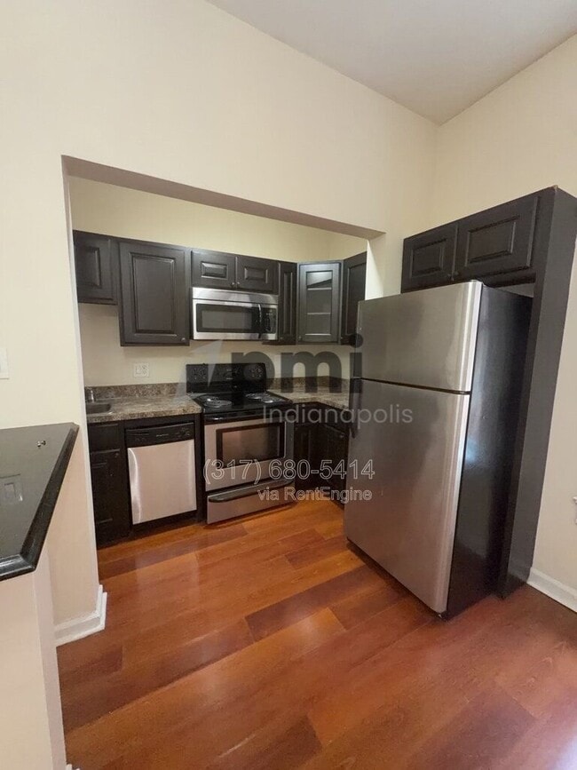 Foto del edificio - 126 E Vermont St