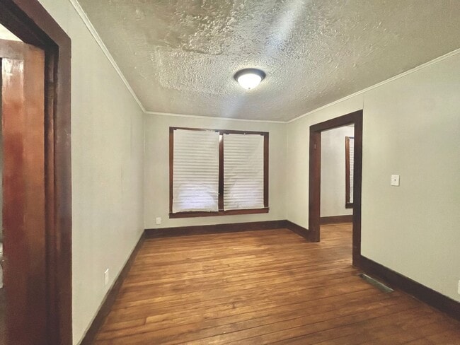 Foto del edificio - 2 Bed 1 Bath House in Paducah