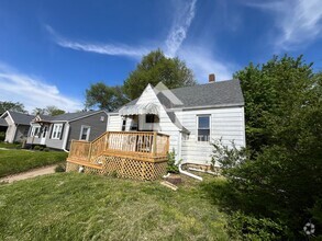 Building Photo - 3531 Brown St