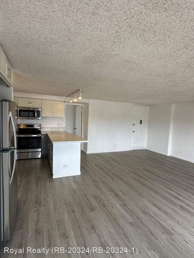 Foto del edificio - 2 br, 2 bath House - 2525 Date Street #801