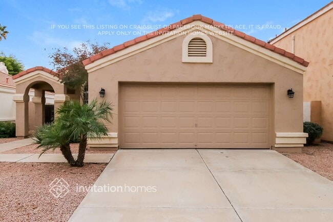 Building Photo - 414 S Lake Mirage Dr
