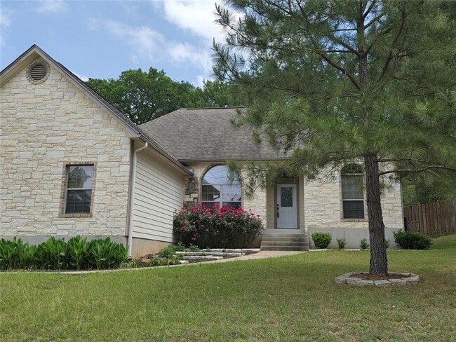 Building Photo - 395 Mauna Loa Ln