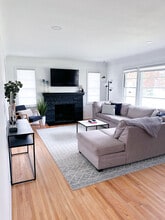 Building Photo - 7000 Park Ave