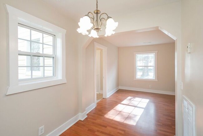 Foto del edificio - Charming Historic East Nash 3Bed/2Bath!