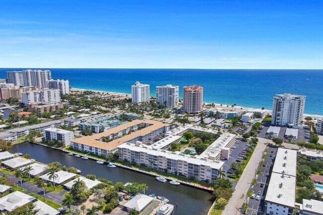 Building Photo - 1481 S Ocean Blvd
