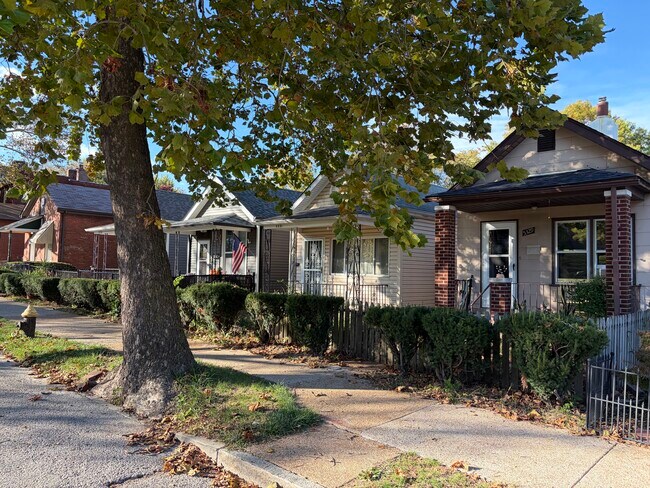 Foto del edificio - 5331 Arsenal St