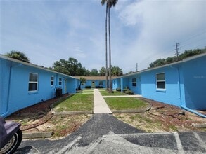 Building Photo - 773 NE 9th St Building Photo - 773 NE 9th St