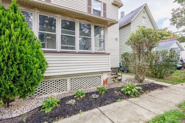 Foto del edificio - 12 Benton St