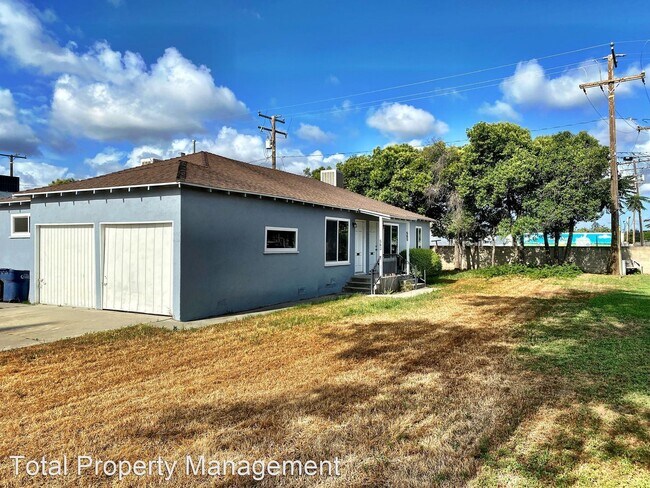 Building Photo - 565 Welch Dr