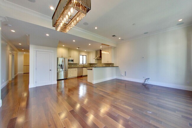 Foto del edificio - 2045 Hyde St