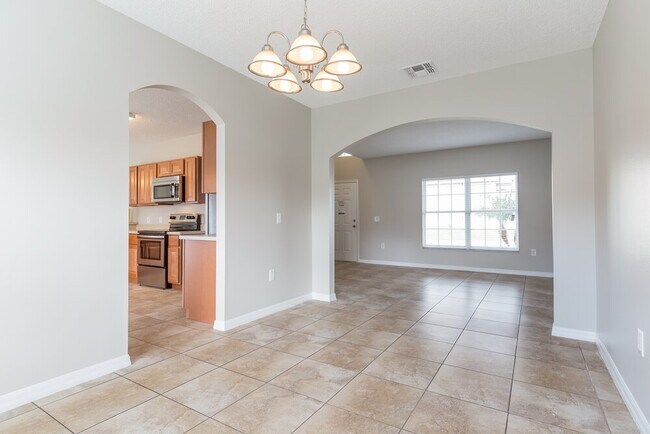 Foto del edificio - 920 Cambridge Ct
