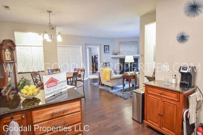 Foto del edificio - 2 br, 2 bath House - 3031 Grand Ave #214